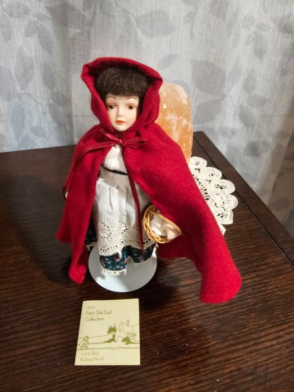 Fairy Tale Collection Little Red Riding Hood Avon Porcelain Doll & Stand 1985